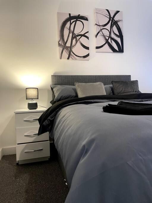 #4Bs 1 Bed Serviced Apartment ดาร์บี ภายนอก รูปภาพ